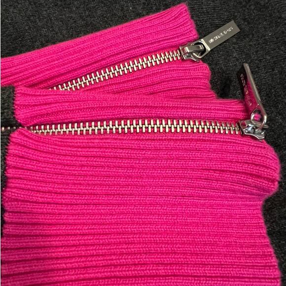 MIchael Kors Sweater Dress Size M Gray and Hot Pink Color Block NEW - Picture 4 of 8